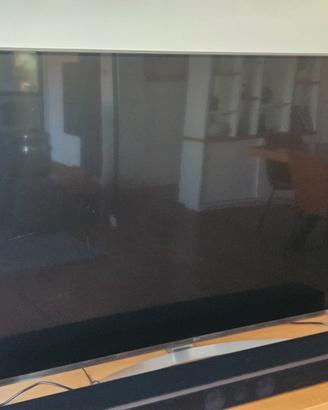 TV LG 60UH850V 60" 4K Dolby Vision 3D + 7 occhiali