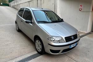 Fiat punto1.2 iscritta asi no bollo 46.000 E4