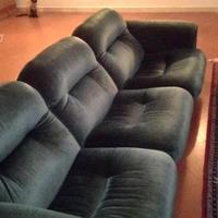 Divano classico verde