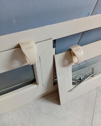 infisso finestrino bagno
