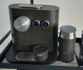 Macchina Nespresso Expert & Milk con montalatte - Elettrodomestici