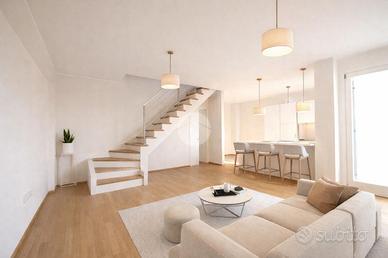 4 LOCALI A MARTELLAGO