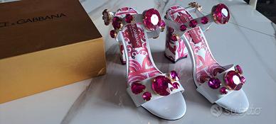 Dolce&Gabbana sandali con pietre gioiello