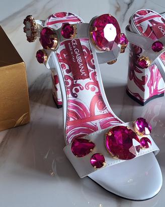 Dolce&Gabbana sandali con pietre gioiello