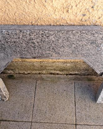 camino: sasso e legno