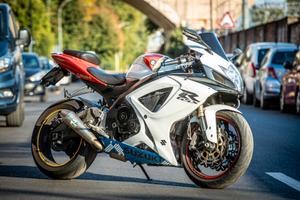 Suzuki GSX R 600 sport LUCKY STRIKE