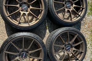 Motec Ultralight 8.5jx19 5x112 vag 235/35 r19