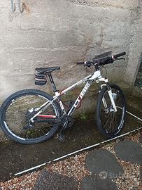 mountain bike hardtail  Cube Analog