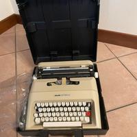 Macchina da scrivere Olivetti Lettera 35