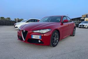 ALFA ROMEO GIULIA 2.2D 136CV ROSSA FULL 93000KM