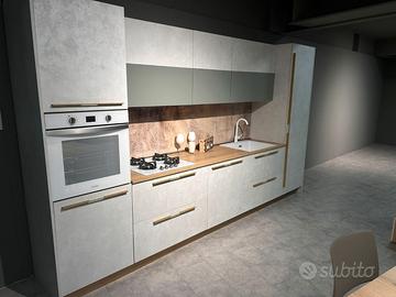 ARREDO COMPLETO PER MONOCALE - ARREDO 3 & MISTRAL