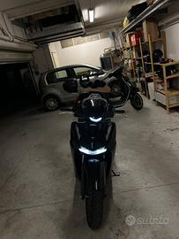 Sh 125