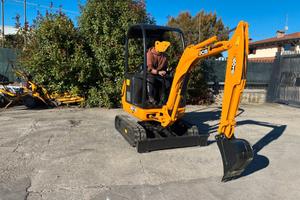 E272- Escavatore 18 q JCB 8018 allargabile