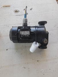 Pompa ricircolo acqua KSB ITALIA 200w