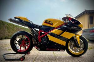 Ducati 848 pronto pista