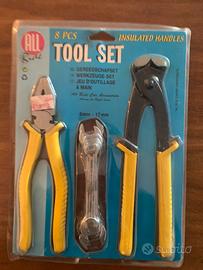 Tool set 8pezzi utensileria a mano