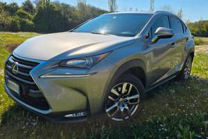 lexus nx300h 4wd