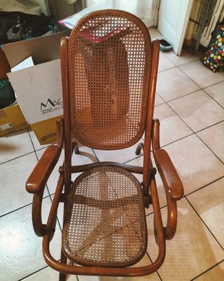 poltrona pieghevole modello Thonet 