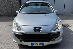 Peugeot station wagon 1.4 benzina 