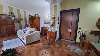 4 LOCALI A CAVA DE' TIRRENI