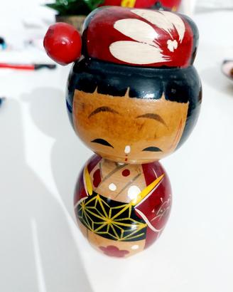 bambola kokeshi vintage