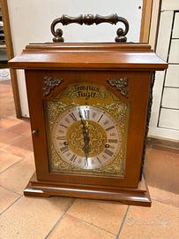 Orologio da tavolo