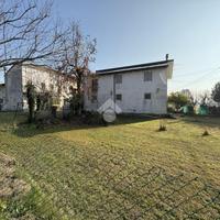 CASA SEMINDIPENDENTE A VIGODARZERE