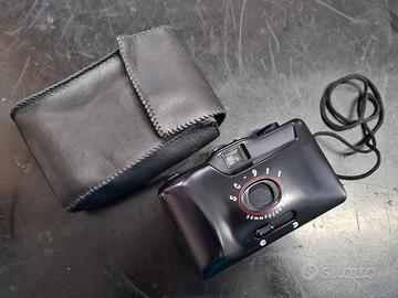 Macchina fotografica a pellicola