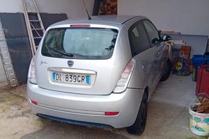 lancia y  1200 benzina, GPL 