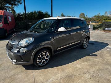 FIAT 500L TREKKING