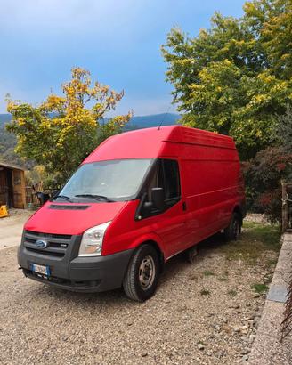 furgone Ford Transit 350l 2.4 tdci autocarro