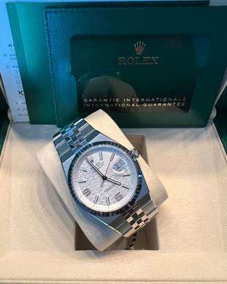 Rolex land dweller 40mm 127334 new 7/2026 ita