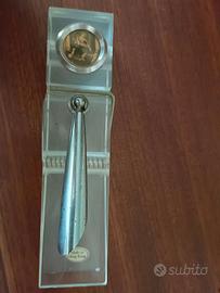 Fermacarte / portapenne con Madonna di Pompei – vi