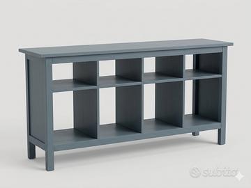 Mobile azzurro in legno