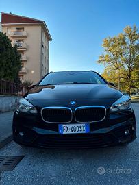 BMW 214D ACTIVE TOURER LUXURY 65000 KM SET 2015