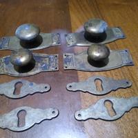 4 maniglie nuove stile antico per vecchi mobili+ 4
