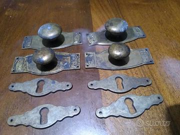 4 maniglie nuove stile antico per vecchi mobili+ 4