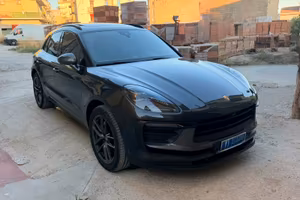 Porsche Macan T  luglio 2022