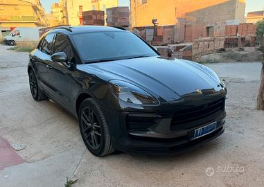 Porsche Macan T  luglio 2022