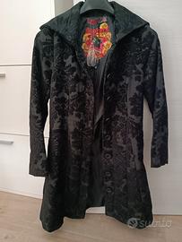 Cappotto Desigual damascato mai usato