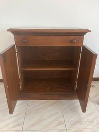 Mobiletto credenza in legno