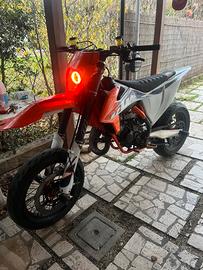Ktm sx 125 2022 motard rosa