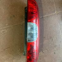 STOP POSTERIORE DESTRO DX PER FIAT DOBLO CARGO 200