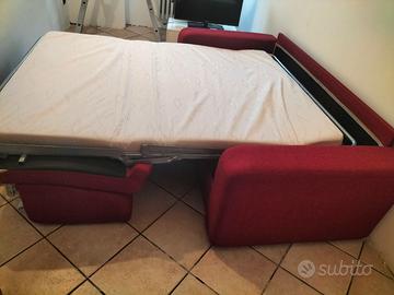 Divano letto tre posti