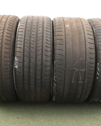 Gomme Bridgestone 245 40 21 275 35 21 estate