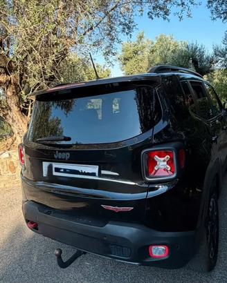 Jeep renegade trailhawk