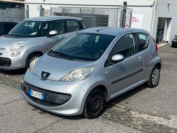 Peugeot 107 1.0 68CV 3p. Plaisir