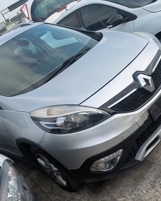 RENAULT SCENIC XMOD CROSS 2013-2015 1.5 dCi 5P