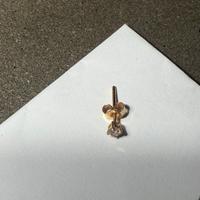 Orecchino singolo brillantino punto luce 18k 750
