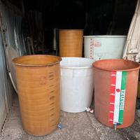 Botti in plastica e resina